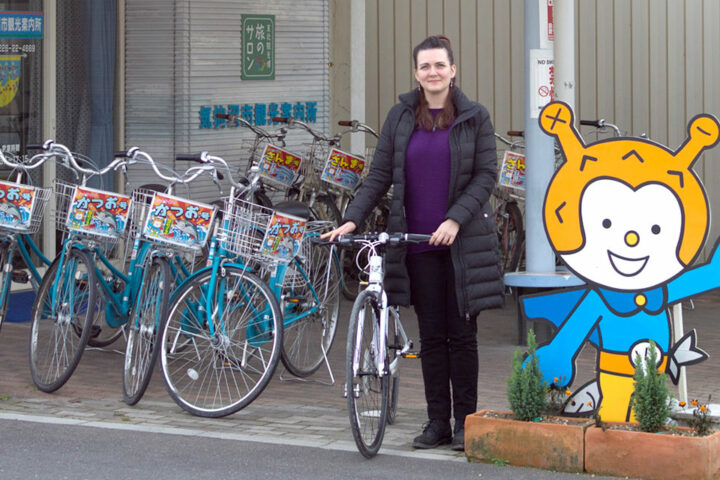 Tourist Information Center near Station and Kesennuma Uminoichi (Bicycle rental)