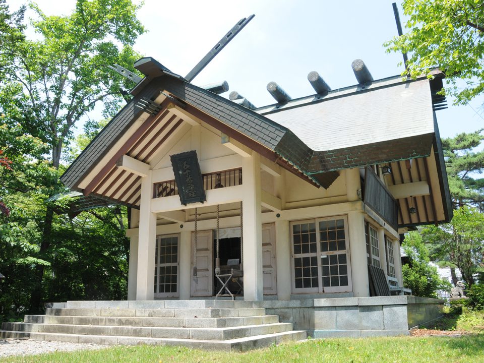 Isuzu Shrine, Igari Shrine, and Shinmeizaki