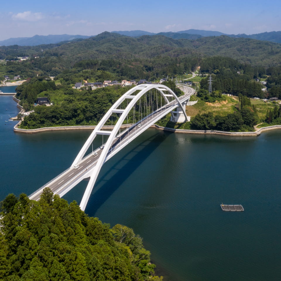 Jembatan Penghubung Kesennuma-Oshima Ohashi