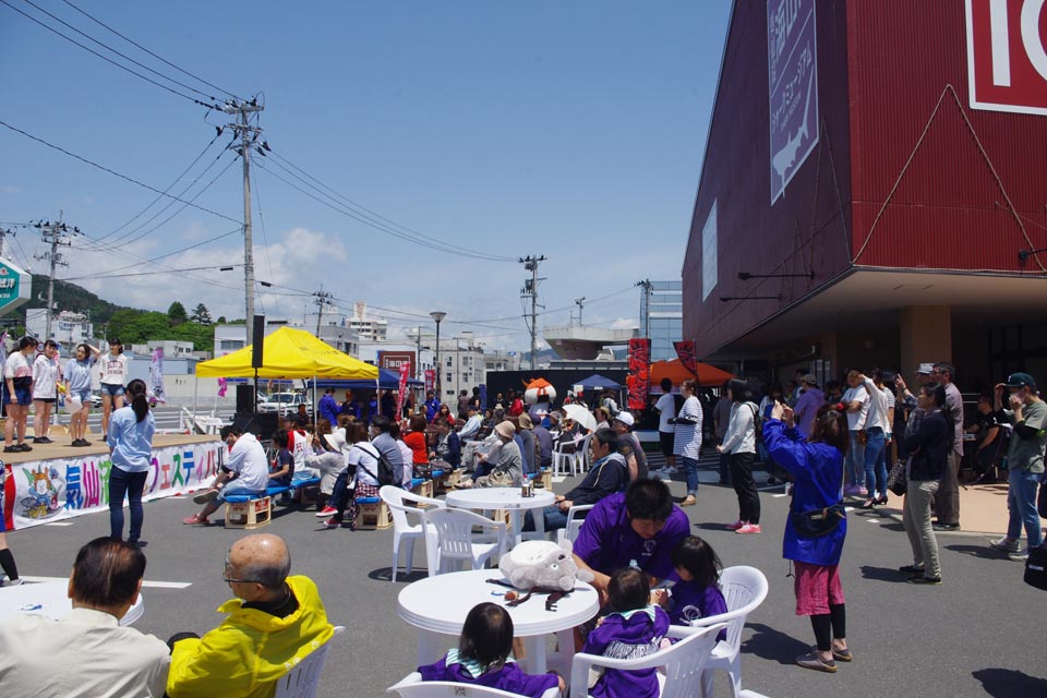 氣仙沼杜鵑花祭